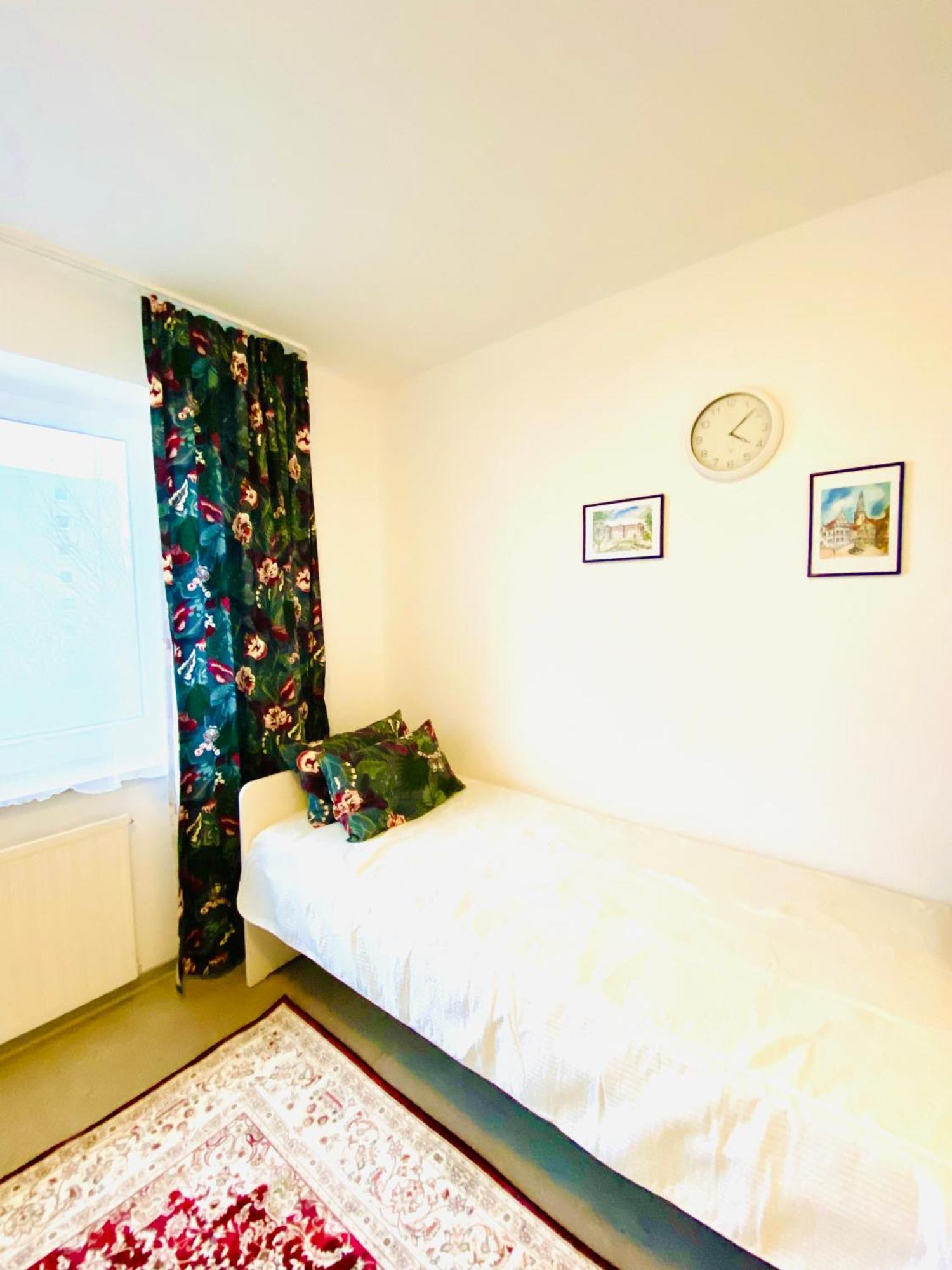 Welcome To Messe!-Two-Bedroom Apartment&Balcony Hanovre Extérieur photo